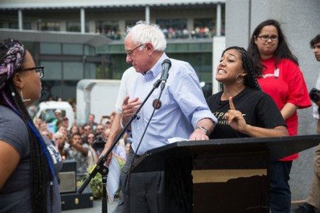 bernie-sanders-black-lives-matter-protest.w529.h352