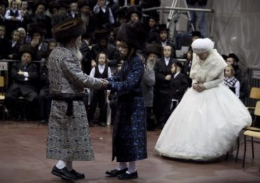 U.S. case law upholds disinheritance of Jewish children who marry outside tribe