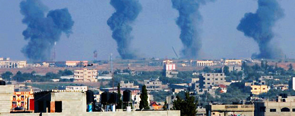 Gaza being bombed, August 2014.