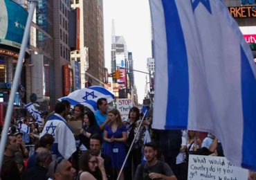 Poll: Seven in 10 Americans view Israel favorably