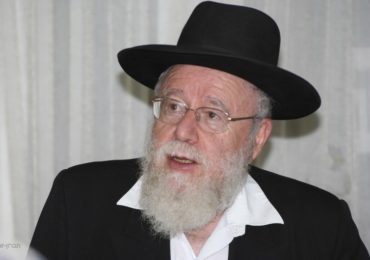Leading Israeli rabbi: Paris attacks are payback for the Holocaust